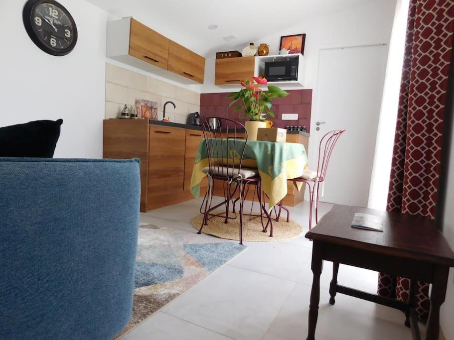 Maisonnette De Jardin Marseille Exteriér fotografie