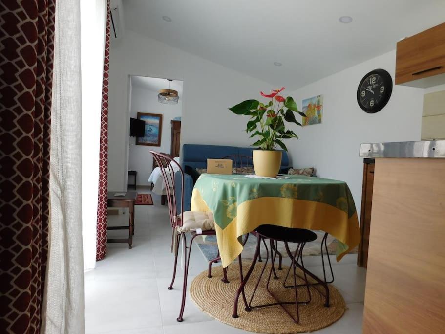 Maisonnette De Jardin Marseille Exteriér fotografie
